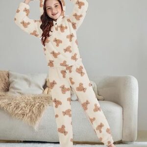 Girls 2 Piece Outfits Sweatsuit Fuzzy Long Sleeve Bear Ear Hoodie Sweatshirt and Sweatpant Kids Clothing Sets(Teddy)