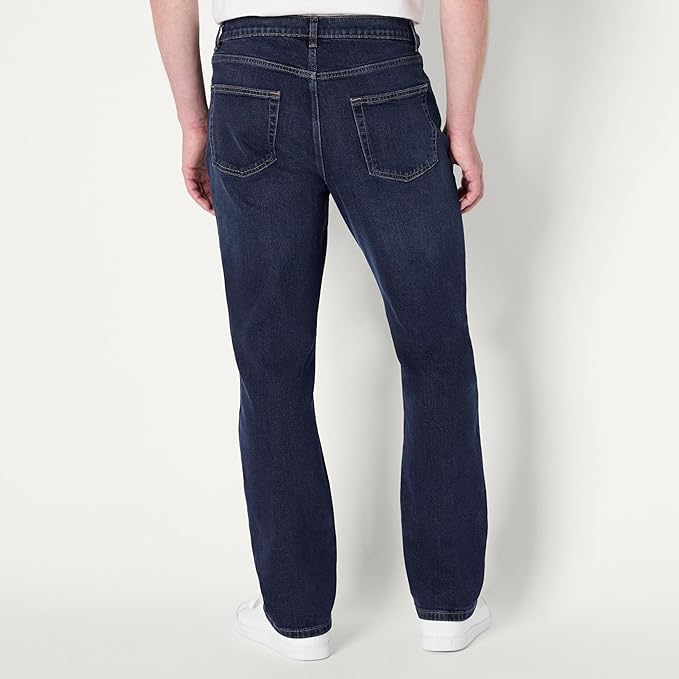 Amazon Essentials Men's Low Stretch Dark Midnight Wash Straight-Fit Jean - Image 3